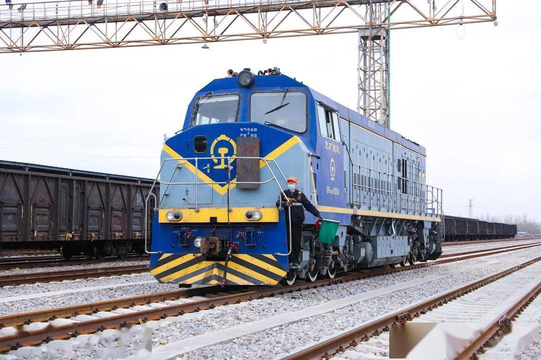 兖矿能源获得实用新型专利授权：“复合式皮带纵撕保护装置”