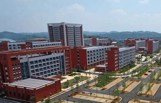 邵阳液压:截止至2026年2月13日,公司股东总户数为27,841户