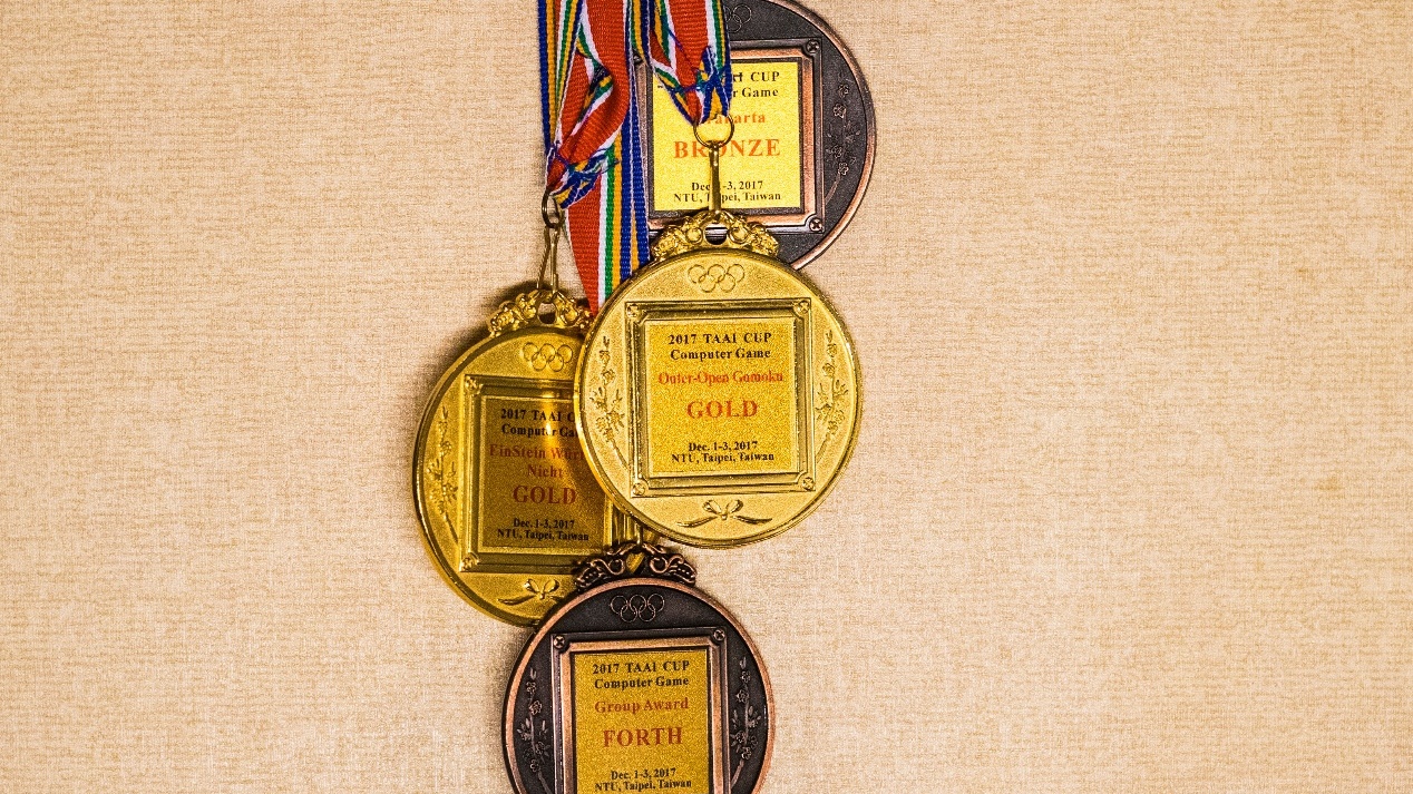 中国中学生在国际冬季人工智能奥赛获两金一银