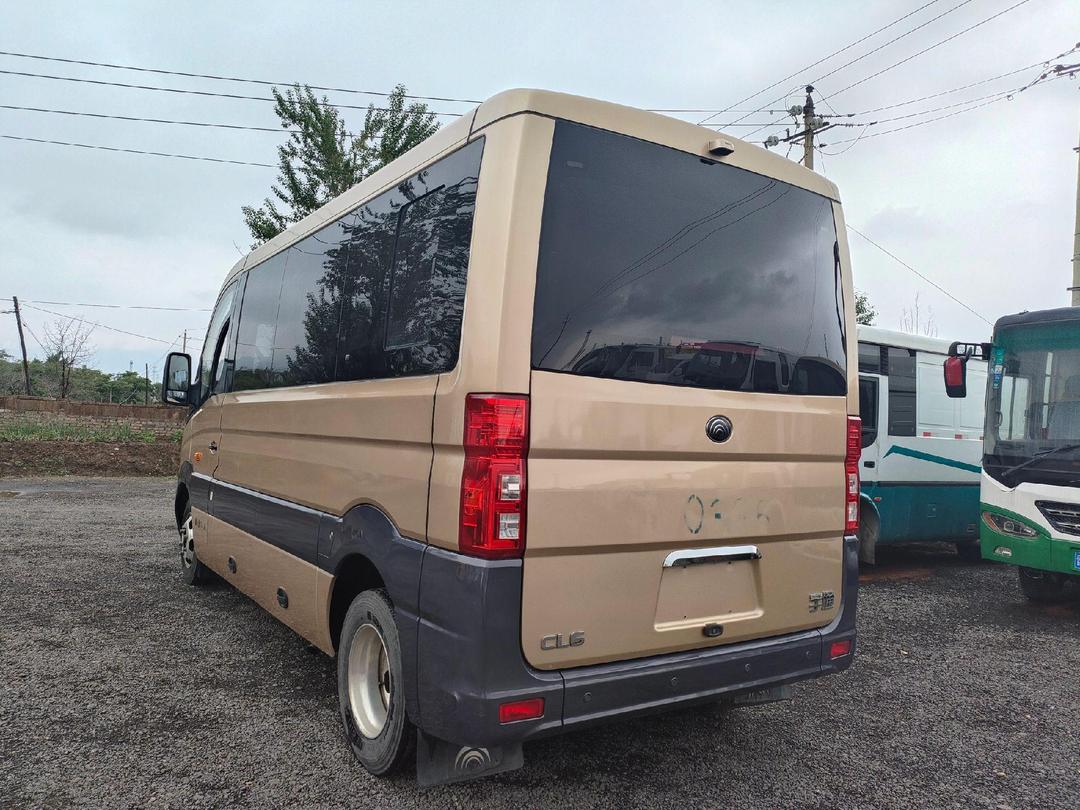 宇通客车获得外观设计专利授权：“客车轮毂装饰”