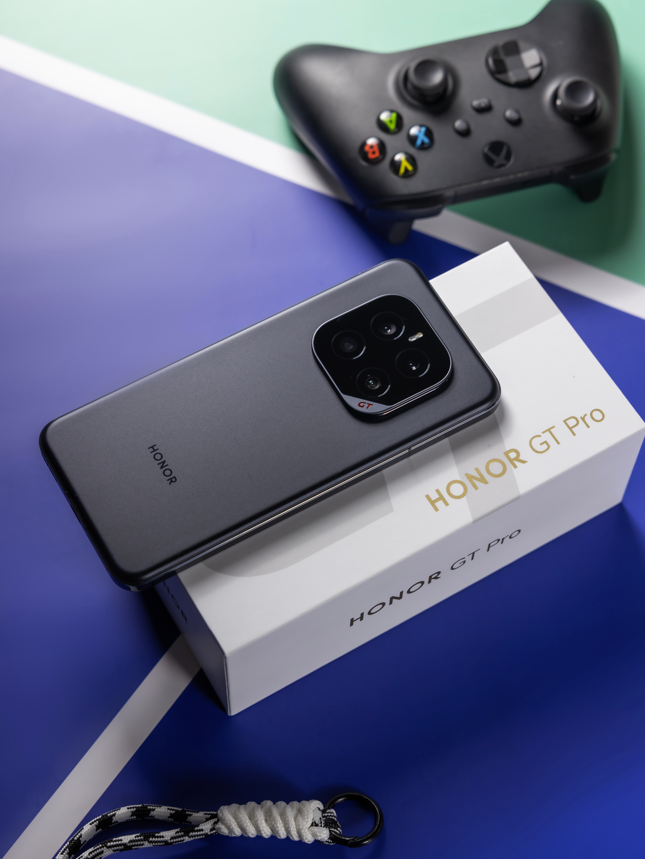 中国品牌荣耀在哥伦比亚推出大容量电池手机