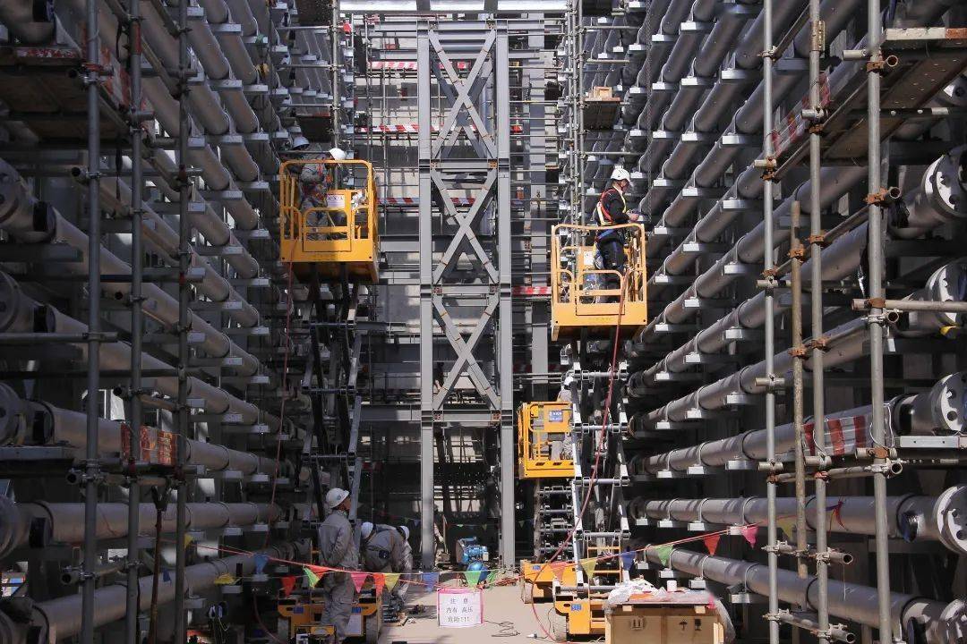 华鲁恒升获得实用新型专利授权：“一种化工反应釜用定量投料组件”