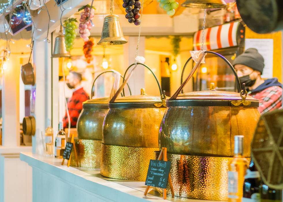 法国2025年经济增长0.9% 家庭储蓄率降至17.9%