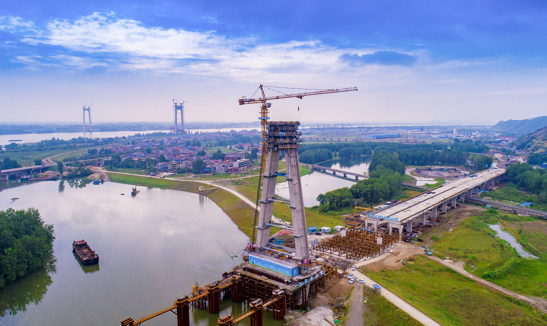 宝钢股份获得发明专利授权:“高韧性、低屈强比及低纵横向强度各向异性YP460MPa级耐候钢板及其制造方法”