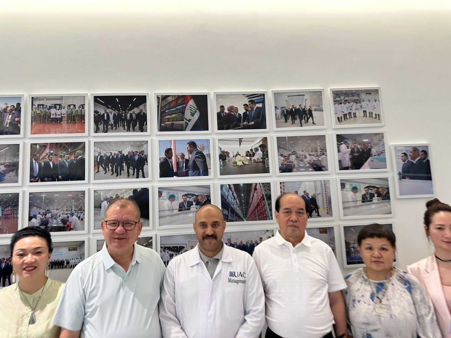 驻巴西大使祝青桥陪同巴西总统卢拉视察中车阿拉拉夸拉工厂