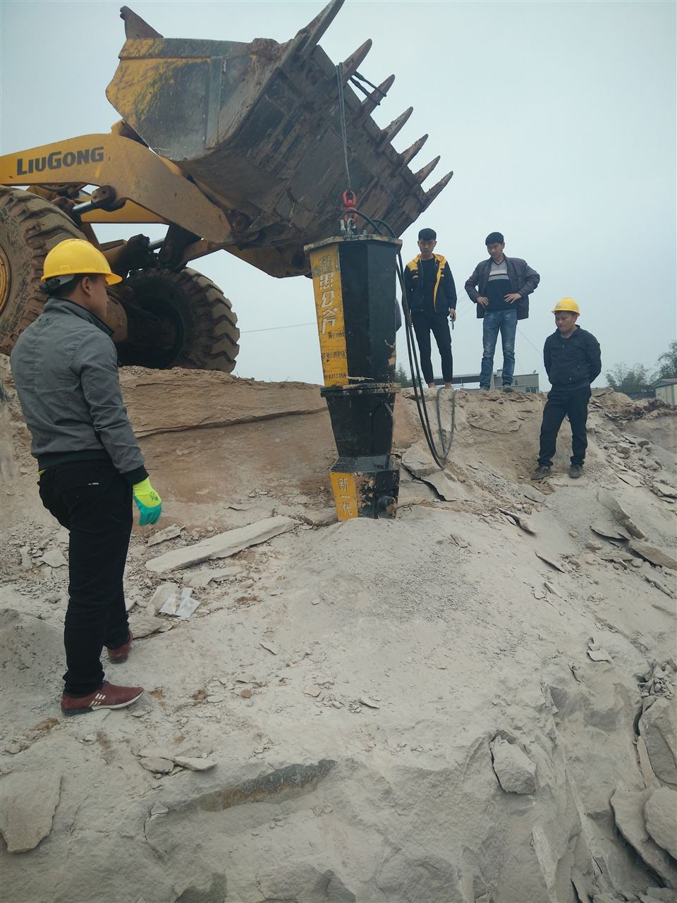 邵阳液压：截至2026年4月10日，公司股东总户数为31,616户