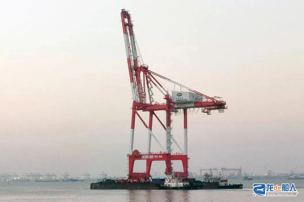 振华重工获得发明专利授权：“一种用于半圆弧大梁岸桥的运行小车制备方法”