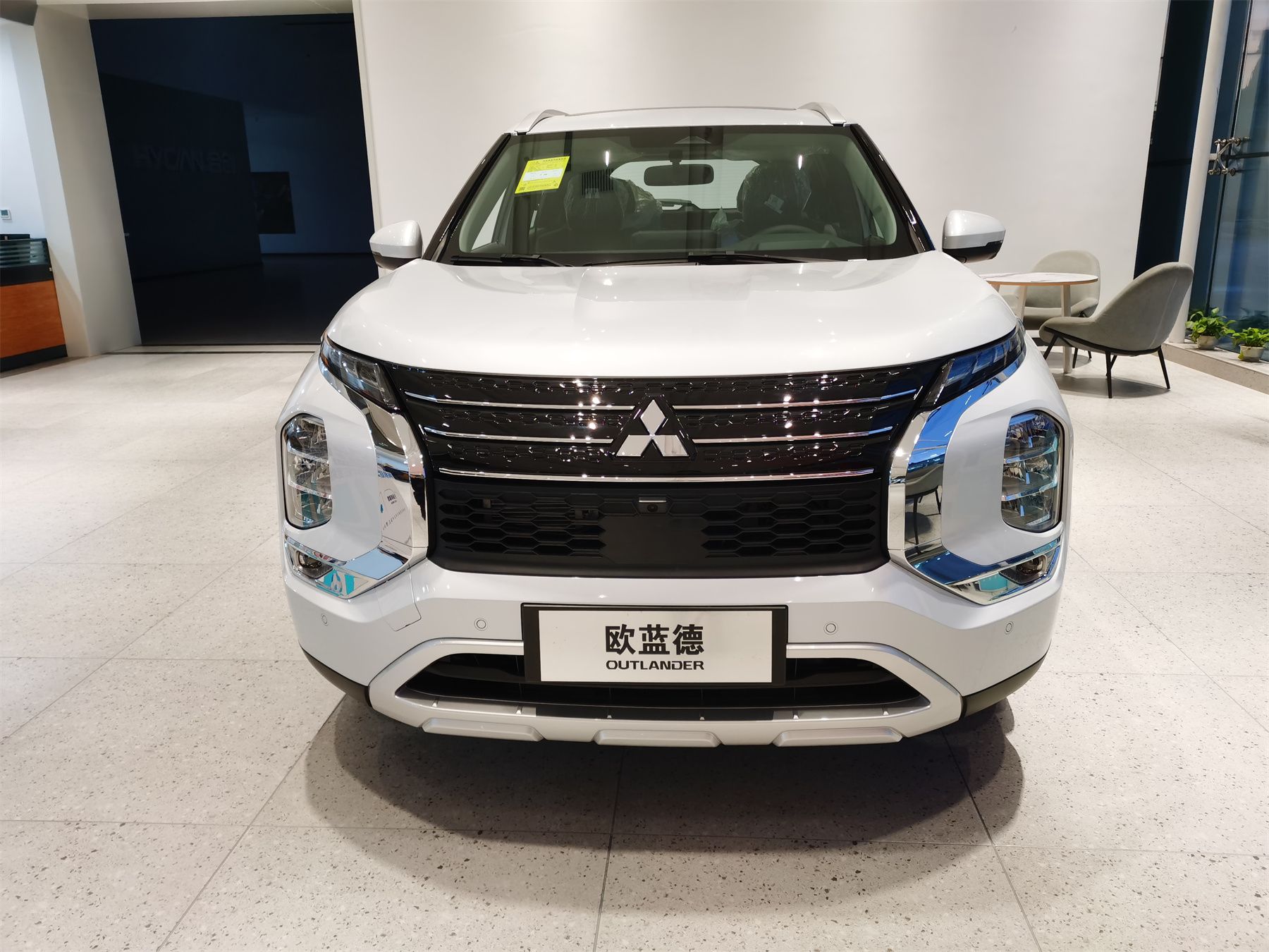 高德企业用车双效升级：以“智能升舱”与“预约用时预估焕”新企业差旅体验