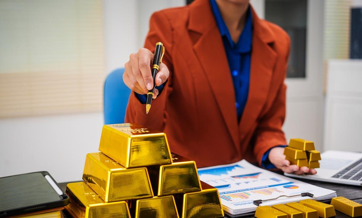 美债飙升，黄金跌出“乌龙指”？